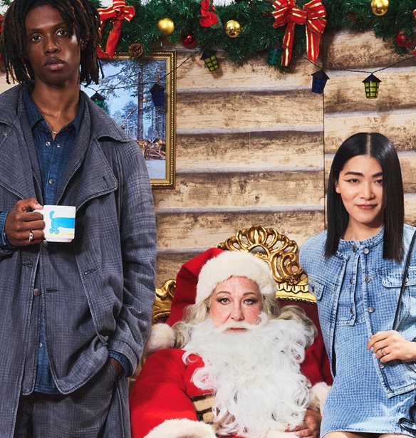 "Call her daddy": H Diesel γνωρίζει ακριβώς ποια stylish κομμάτια επιθυμούμε ως δώρα Χριστουγέννων