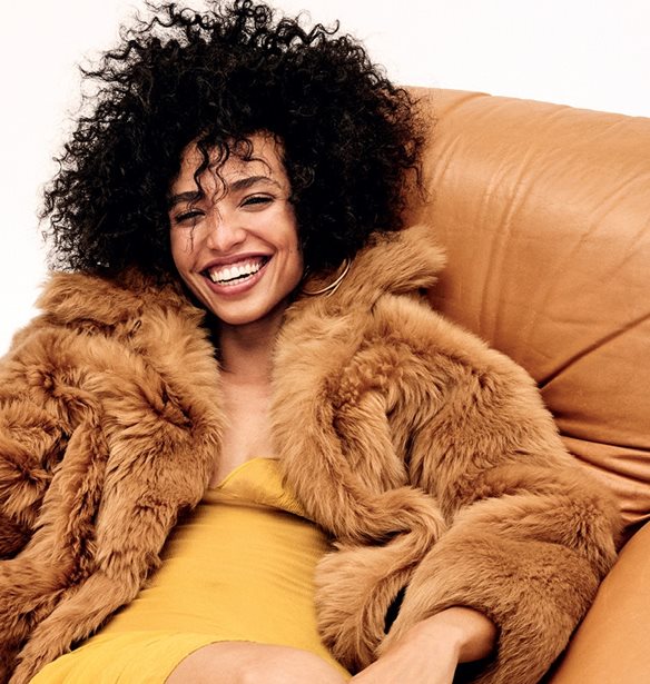 Πλεκτά, faux γούνες & puffer μπουφάν: Σε αυτά τα κομμάτια αξίζει να επενδύσεις αυτό τον χειμώνα