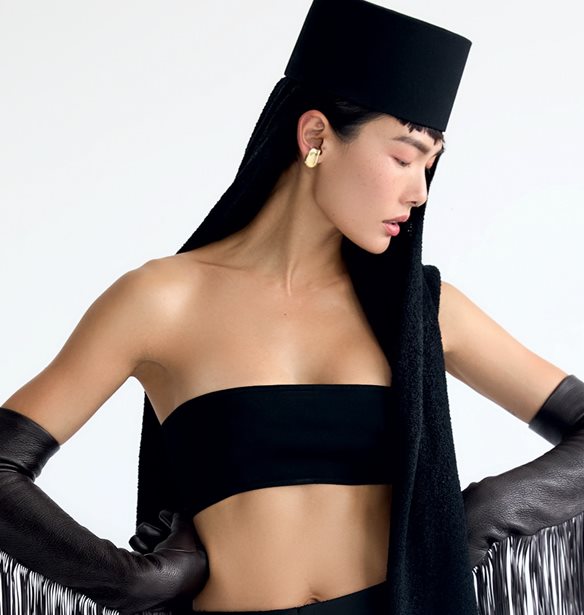 Ο βασιλιάς του χειμώνα: Το μαύρο θα κυριαρχήσει στα λουκ της νέας εποχής