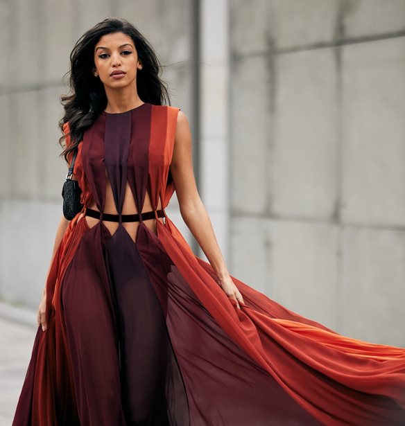 Αυτό είναι το χρώμα που θέλουν να δοκιμάσουν τώρα όλες οι μελαχρινές