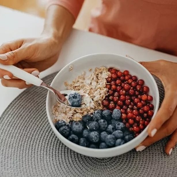 Tα top 5 χειμερινά φρούτα που δεν πρέπει να λείπουν από το πιάτο σου