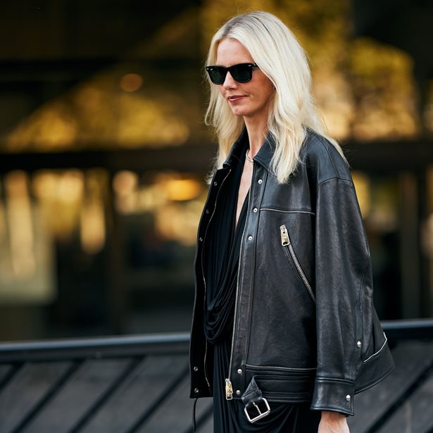 Hot right now: Aυτό το viral τζάκετ από ZARA μοιάζει designer και έχει κατακλύσει το TikTok