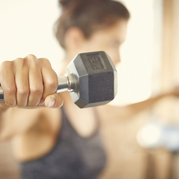 Χαλαρά μπράτσα; Έχουμε την αλάνθαστη τεχνική για να τα ξεφορτωθείς μια για πάντα