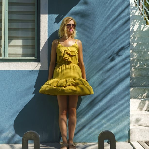 Τέλος οι μπεζ τόνοι το 2026: Η τάση που που επιστρέφει μετά από έναν αιώνα για να σώσει τη διακόσμηση στο σπίτι μας