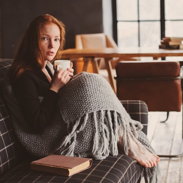 Πες αντίο στην κλασική κουβέρτα: Με ποια minimal λύση από την ΙΚΕΑ θα την αντικαταστήσεις