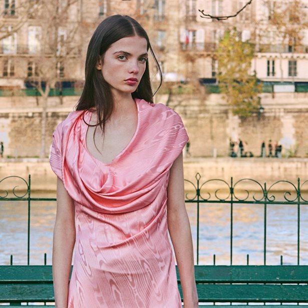 Perfume Like Lipstick: Τα νέα αρώματα που μοιάζουν με κραγιόν