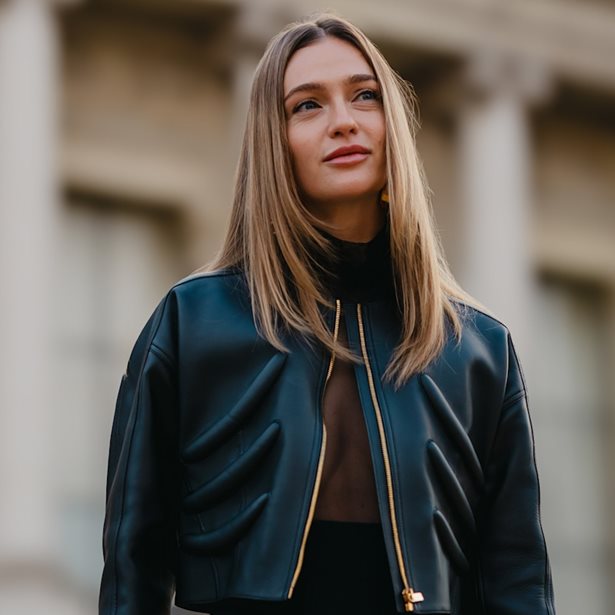 Brown Sugar Blonde: Το πιο γλυκό και ζεστό ξανθό χρώμα του χειμώνα