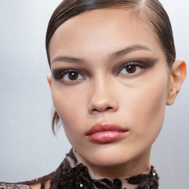 Ζουμερό Φιλί: 6 μοναδικά προϊόντα για τα πιο juicy χείλη