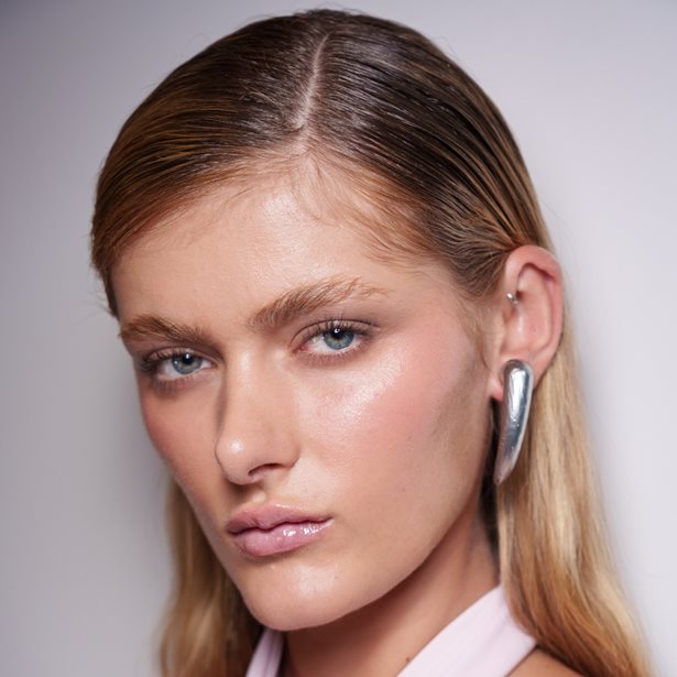 5 οικονομικά ρουζ υγρής μορφής που θα λατρέψεις