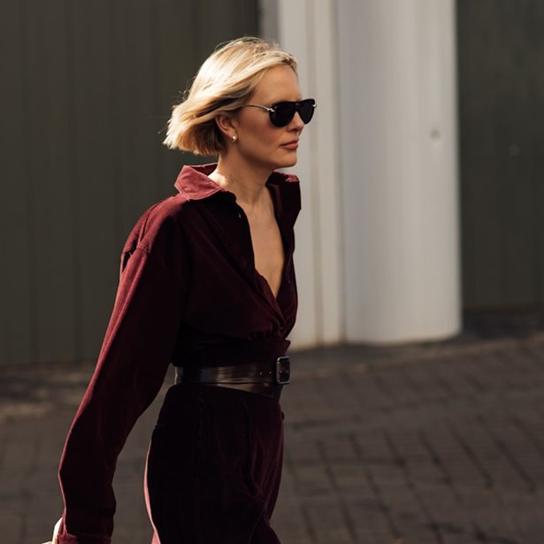 Candlelight Blonde: Το πιο λαμπερό ξανθό χρώμα για τη σεζόν φθινόπωρο-χειμώνας