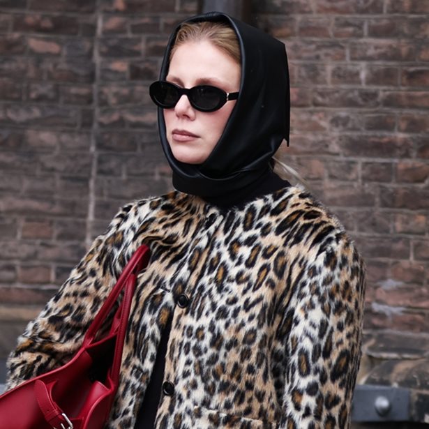 Beanies & Hats: Τα stylish και πρακτικά αξεσουάρ που φοράνε τώρα όλα τα cool girls της Κοπεγχάγης