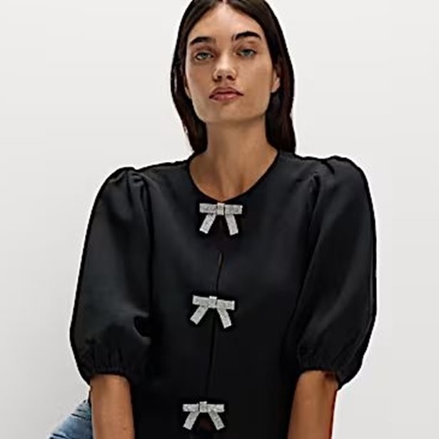 5 κομμάτια από Marks & Spencer που θα αναβαθμίσουν σχεδόν μαγικά τις festive εμφανίσεις σου