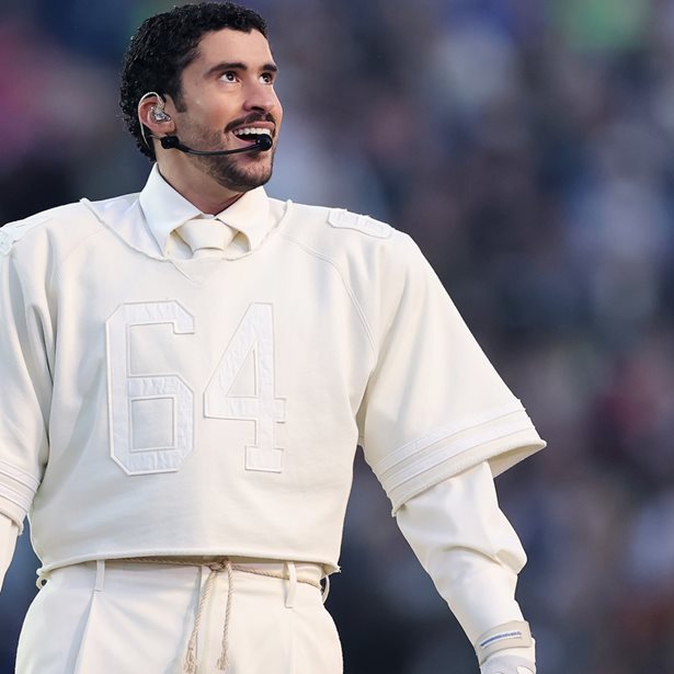 Bad Bunny στο Super Bowl: Η εμφάνιση του με Zara που έγινε viral