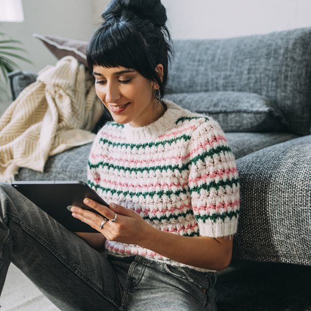 AI in Entertainment: Το tablet που γνωρίζει ποια σειρά θες να δεις σήμερα (και κάθε μέρα)