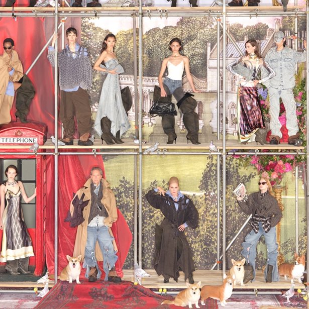 Glenn Martens x H&M: Παίρνουμε μία γεύση από τη νέα exclusive συνεργασία που θα ιντριγκάρει τους fashion lovers