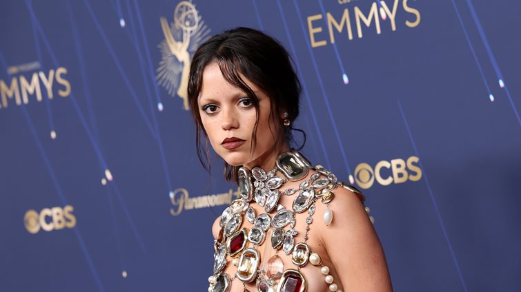 Emmy Awards 2025: Τα πιο εντυπωσιακά beauty looks που ξεχώρισαν