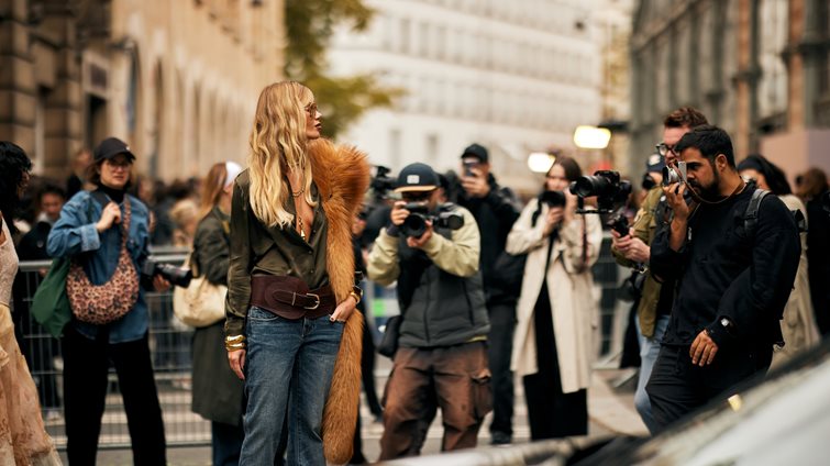 Από το catwalk στο streetwear: 5 κομμάτια που στα αλήθεια θα φορέσεις τον χειμώνα