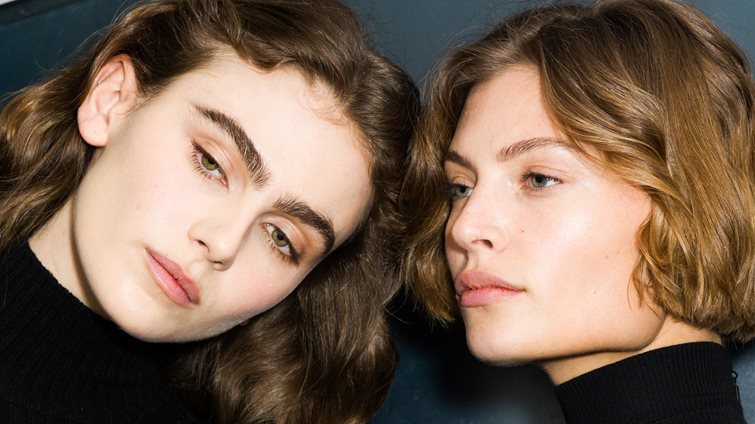 Youth Beauty: 2 οροί προσώπου που διατηρούν νέα την επιδερμίδα