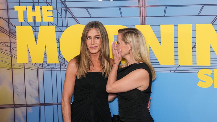 Η Reese Witherspoon αποκάλυψε ένα μυστικό της στη Jennifer Aniston που κρατούσε κρυφό εδώ και 25 χρόνια