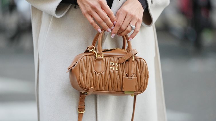 Nail Trends 2026: Αυτές είναι οι κορυφαίες τάσεις στα νύχια για το νέο έτος