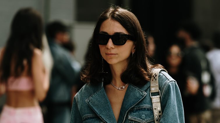 Trend alert: 5 τρόποι για να φορέσεις denim on denim αυτό το φθινόπωρο