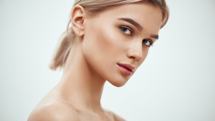 Τα 2 χειρότερα viral skincare μυστικά που οι δερματολόγοι δεν εγκρίνουν