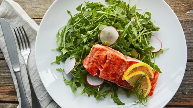 Βραδινό χωρίς υδατάνθρακες: 10 γρήγορες ιδέες για low-carb δείπνο