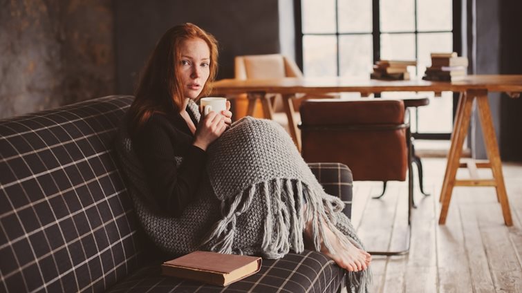 Πες αντίο στην κλασική κουβέρτα: Με ποια minimal λύση από την ΙΚΕΑ θα την αντικαταστήσεις