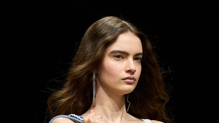 3 φυσικά συστατικά που λειτουργούν θαυματουργά για την επιδερμίδα μας