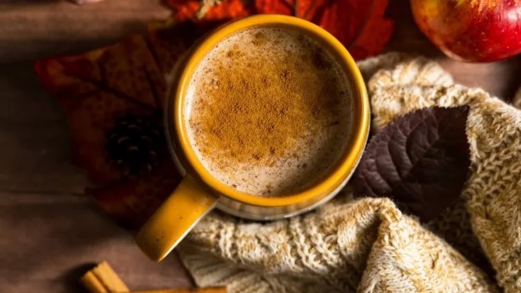 Ο πιο viral χειμωνιάτικος καφές - θα μυρίζει το σπίτι Χριστούγεννα