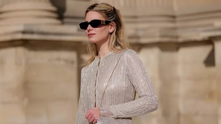 Πώς θα προσθέσεις μικρές δόσεις λάμψης στα looks του Δεκεμβρίου