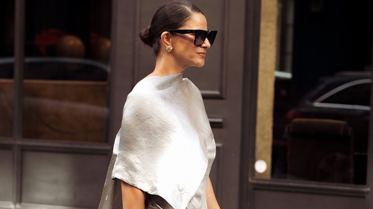 Ορκιζόμαστε: Αυτές οι τσάντες θα πρωταγωνιστήσουν στα festive λουκ του χειμώνα