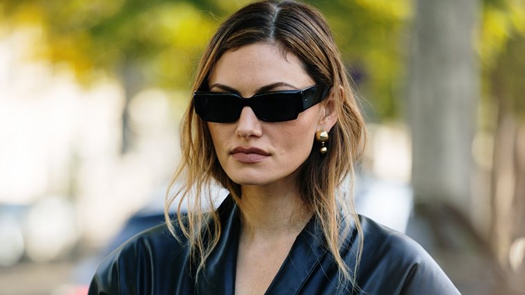 3 stylish κουρέματα για λεπτά μαλλιά με τάση αραίωσης
