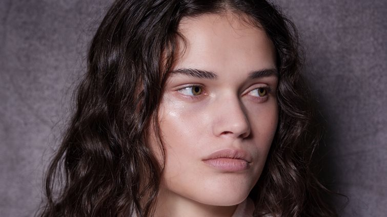 7 foundations που αναδεικνύουν απόλυτα τη φυσική λάμψη