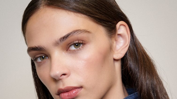 2 συνήθειες που καταστρέφουν το κολλαγόνο στο δέρμα μας