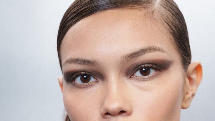 Ζουμερό Φιλί: 6 μοναδικά προϊόντα για τα πιο juicy χείλη