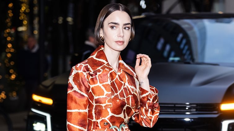 Fendi x Emily in Paris: Η νέα συλλογή με τσάντες είναι εμπνευσμένη από τη γνωστή σειρά