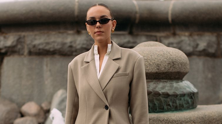 Αυτά είναι τα παπούτσια που ταιριάζουν με όλα και φοράω non-stop στο γραφείο