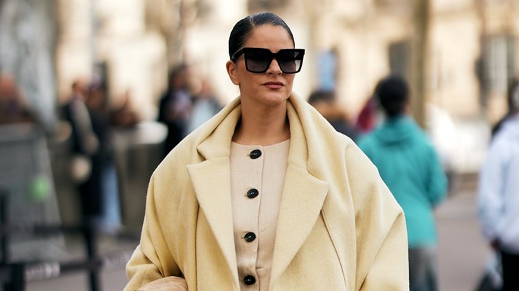 Winter's coming: 3 κλασικά μακριά παλτό από ZARA που κοστίζουν κάτω από 60 ευρώ