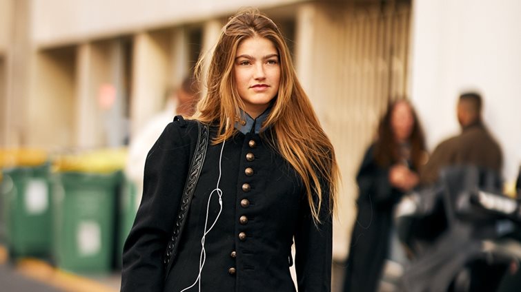 Μπήκε ο Νοέμβριος: Οι δερμάτινες μπότες ιππασίας που θα φοράς non-stop