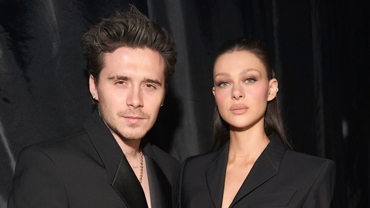 Flashback: Το Valentino νυφικό πίσω από την ένταση μεταξύ Nicola Peltz και Victoria Beckham