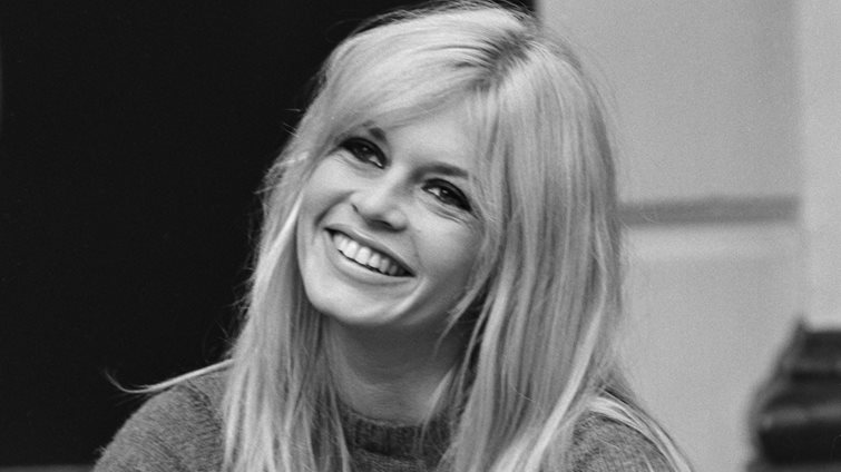 Brigitte Bardot Ηair: Πώς μπορούμε να πετύχουμε το iconic look της