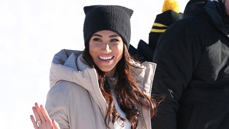 Η Meghan Markle με την οικονομική τσάντα ταξιδιού που έχεις κι εσύ στην ντουλάπα σου
