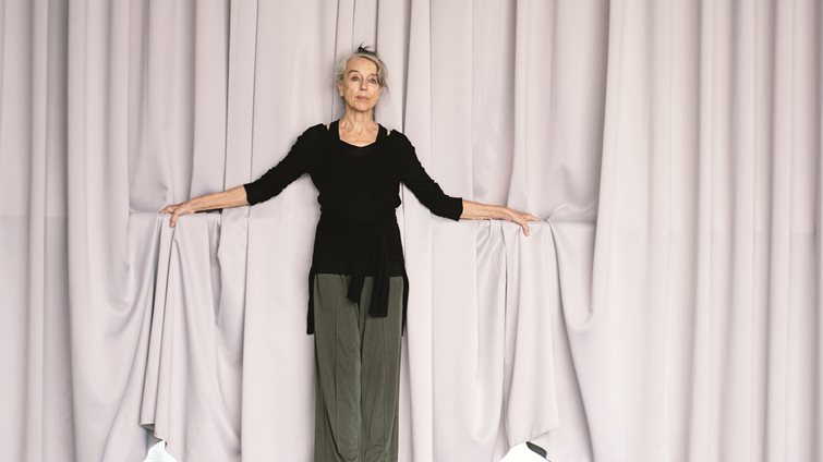 Anne Martin: "Να μην ξεχάσουμε να αγγίζουμε"