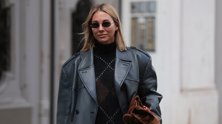 Αυτό το πουλόβερ είναι η πιο πρόσφατη εμμονή της fashion κοινότητας