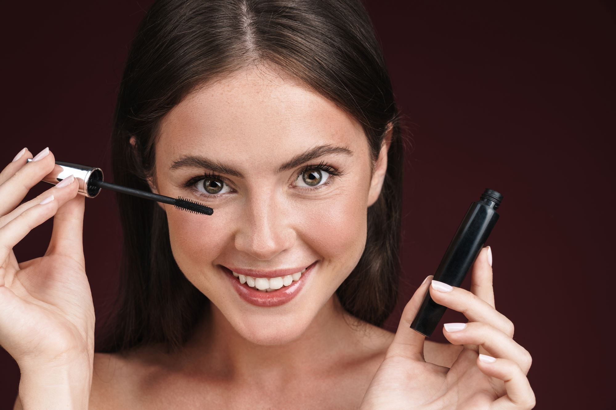 Οι καλύτερες mascaras του 2025 που πρέπει να δοκιμάσετε