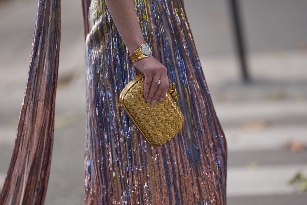 Παραμονή Πρωτοχρονιάς: 3 μανικιούρ που αξίζει σίγουρα να δοκιμάσεις