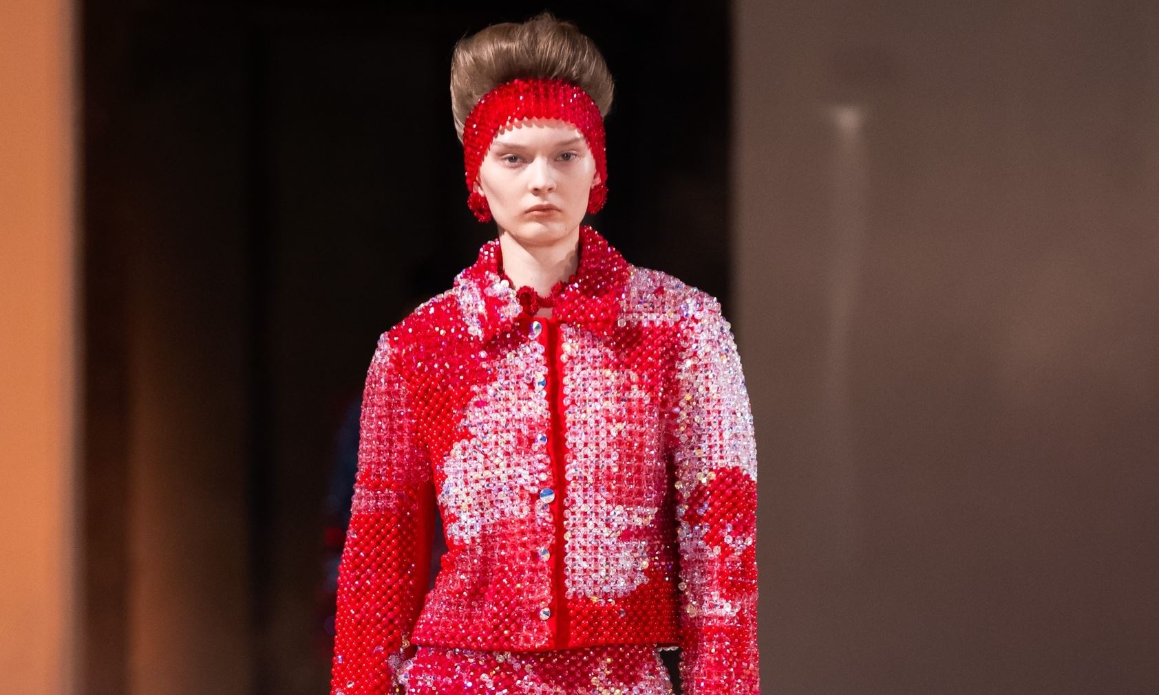 Swarovski: Οι εντυπωσιακές χάντρες του brand έλαμψαν στις haute couture δημιουργίες του Kevin Germanier