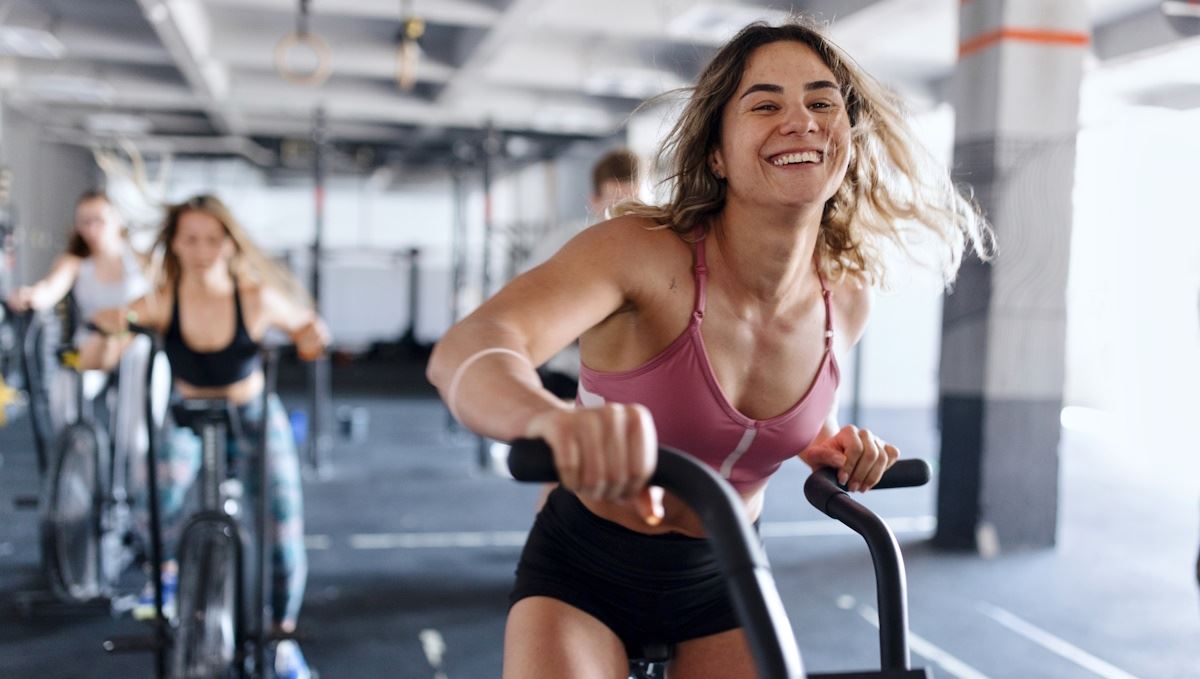 Mέθοδος 4-2-1: Η viral προπόνηση στο TikTok που υπόσχεται να κάψει λίπος σε λιγότερο χρόνο