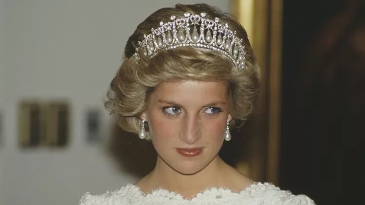 Πριγκίπισσα Diana: Η συνταγή της για τραγανές πατάτες φούρνου με 1 απλή προσθήκη